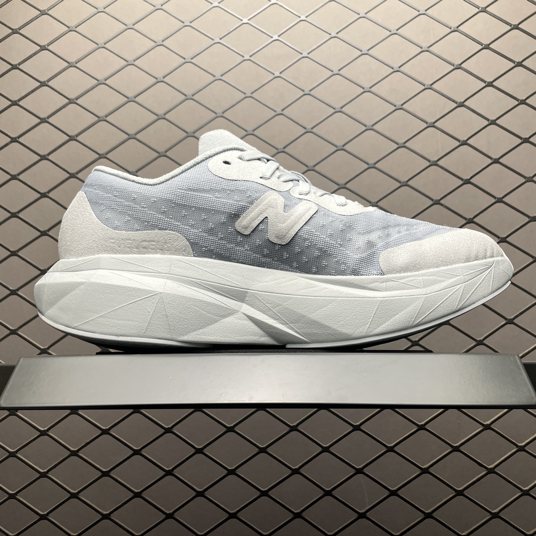District Vision × New Balance Women's FuelCell Supercomp Elite V4 "white"(WRCELDV41)