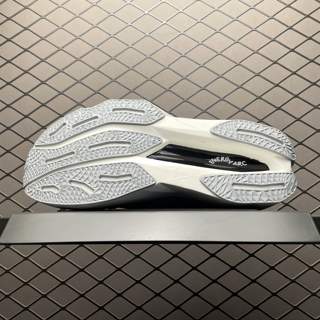 District Vision × New Balance Women's FuelCell Supercomp Elite V4 "white"(WRCELDV41)