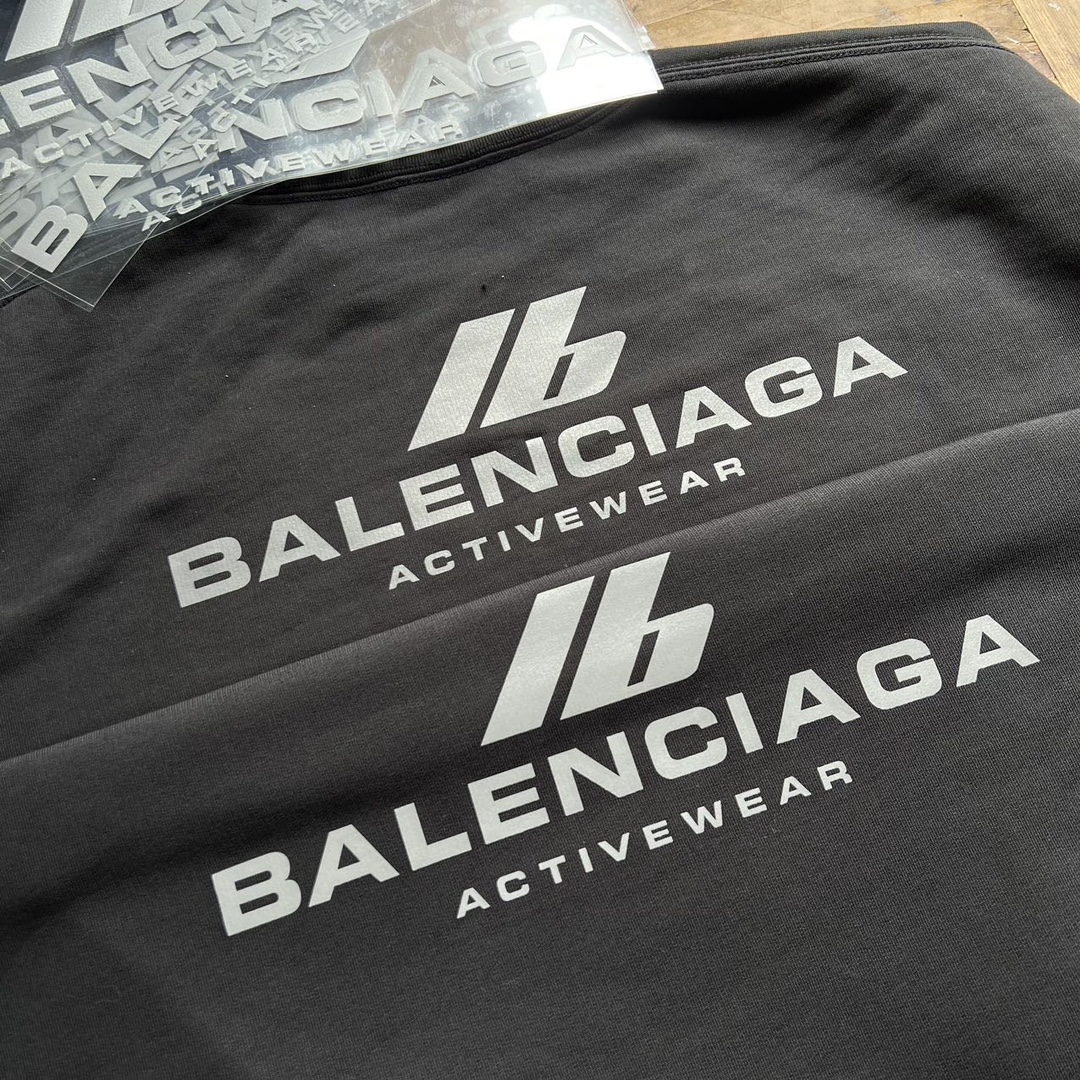 BALENCIAGA ACTIVEWEAR Hoodie(697869TQVT81083）