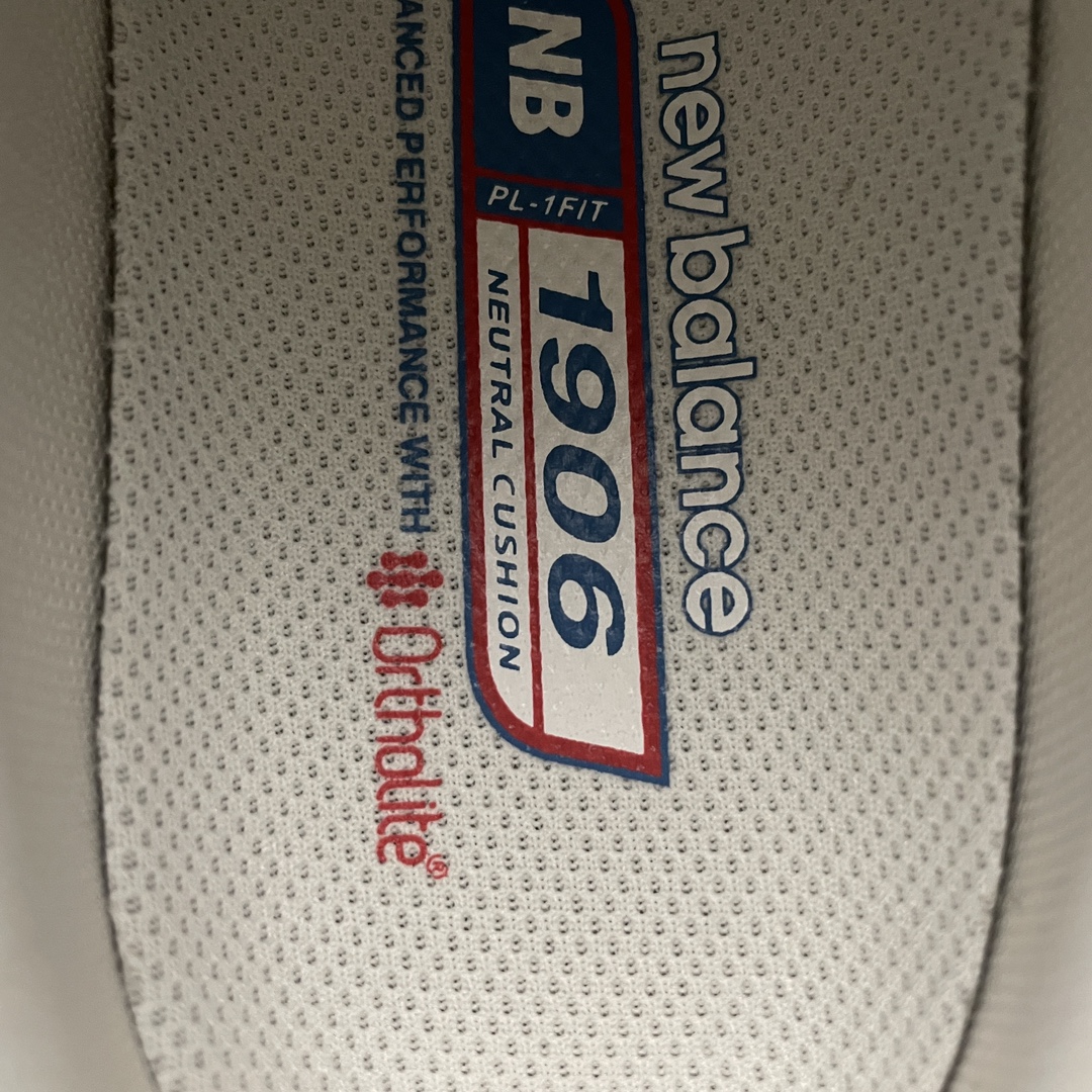 New Balance 1906A "White/Red/Green"(M1906AB）