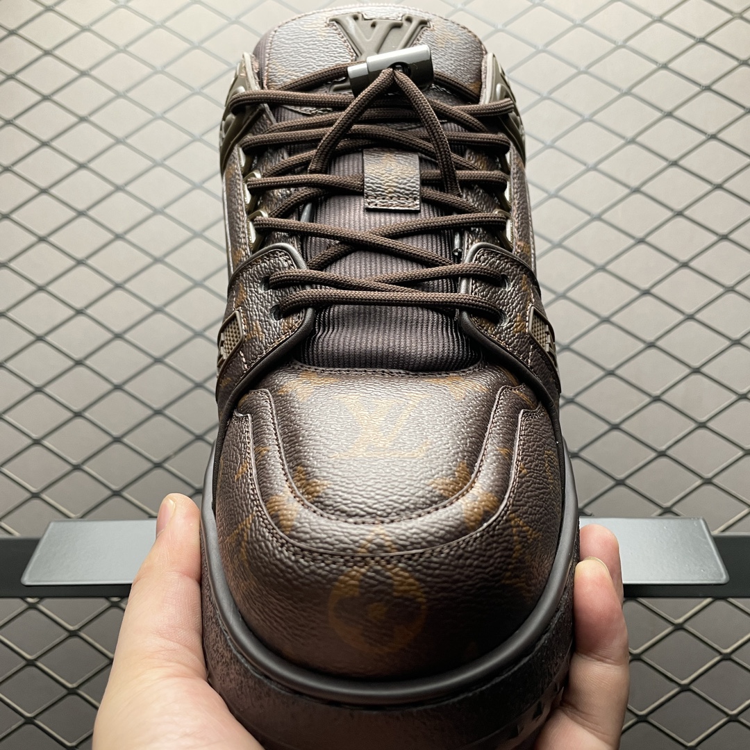 Louis Vuitton LV Trainer Maxi Sneaker "Ebene" (1AD7DT)