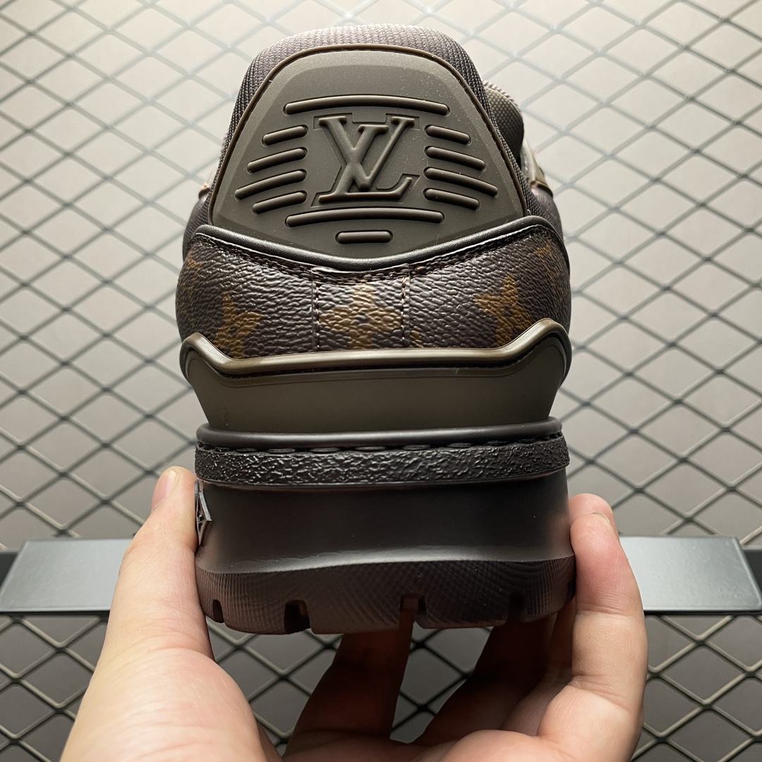 Louis Vuitton LV Trainer Maxi Sneaker "Ebene" (1AD7DT)