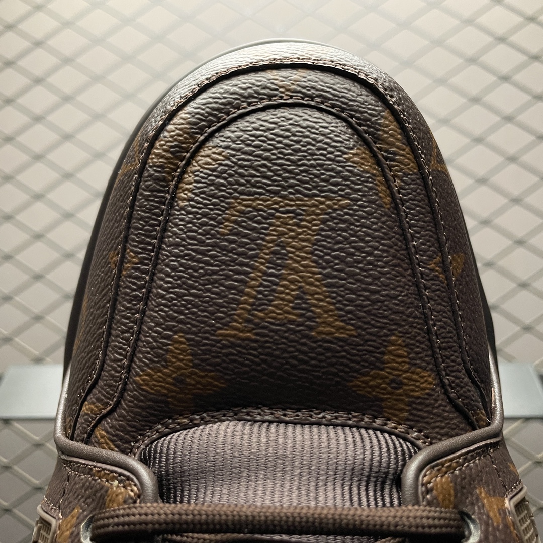 Louis Vuitton LV Trainer Maxi Sneaker "Ebene" (1AD7DT)
