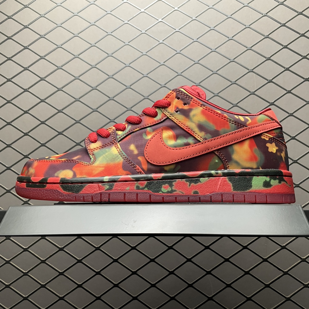 The Wizard of Oz × Nike SB Dunk Low "Ruby Slipper"（FZ1291-600）