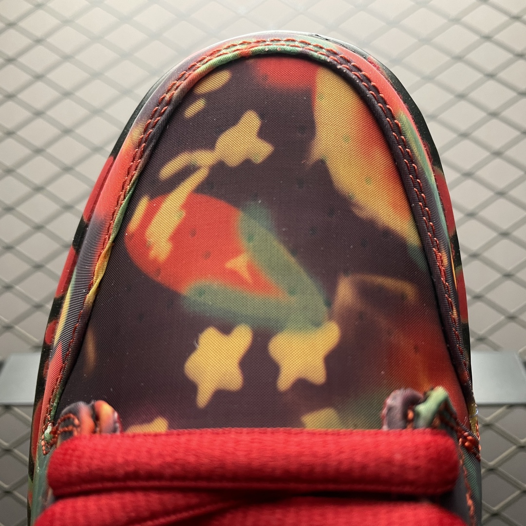 The Wizard of Oz × Nike SB Dunk Low "Ruby Slipper"（FZ1291-600）