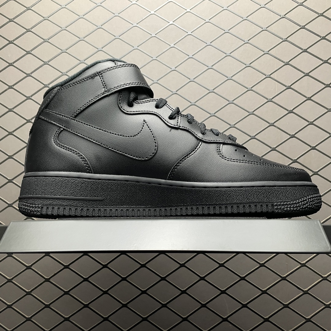 Supreme × Nike Air Force 1 Mid "Black" FW24（FZ8784-001）