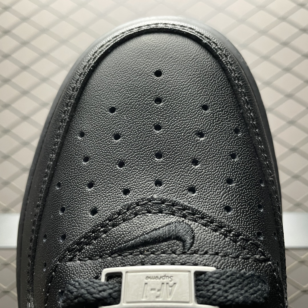 Supreme × Nike Air Force 1 Mid "Black" FW24（FZ8784-001）