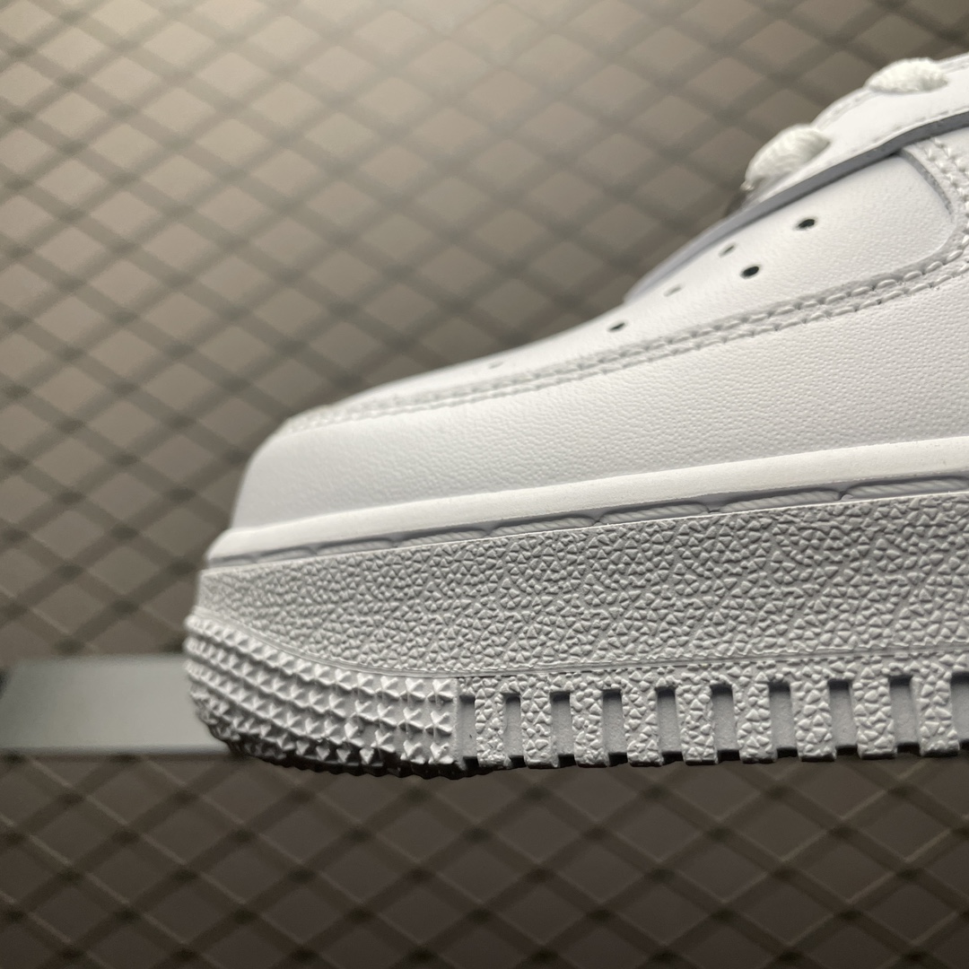 Supreme × Nike Air Force 1 Mid "White" FW24（FZ8784-100）