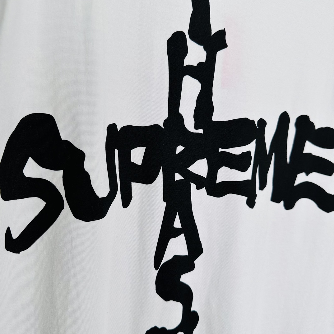 Supreme x Thrasher Cross Tee "White"（SUP-FW24-121-2）