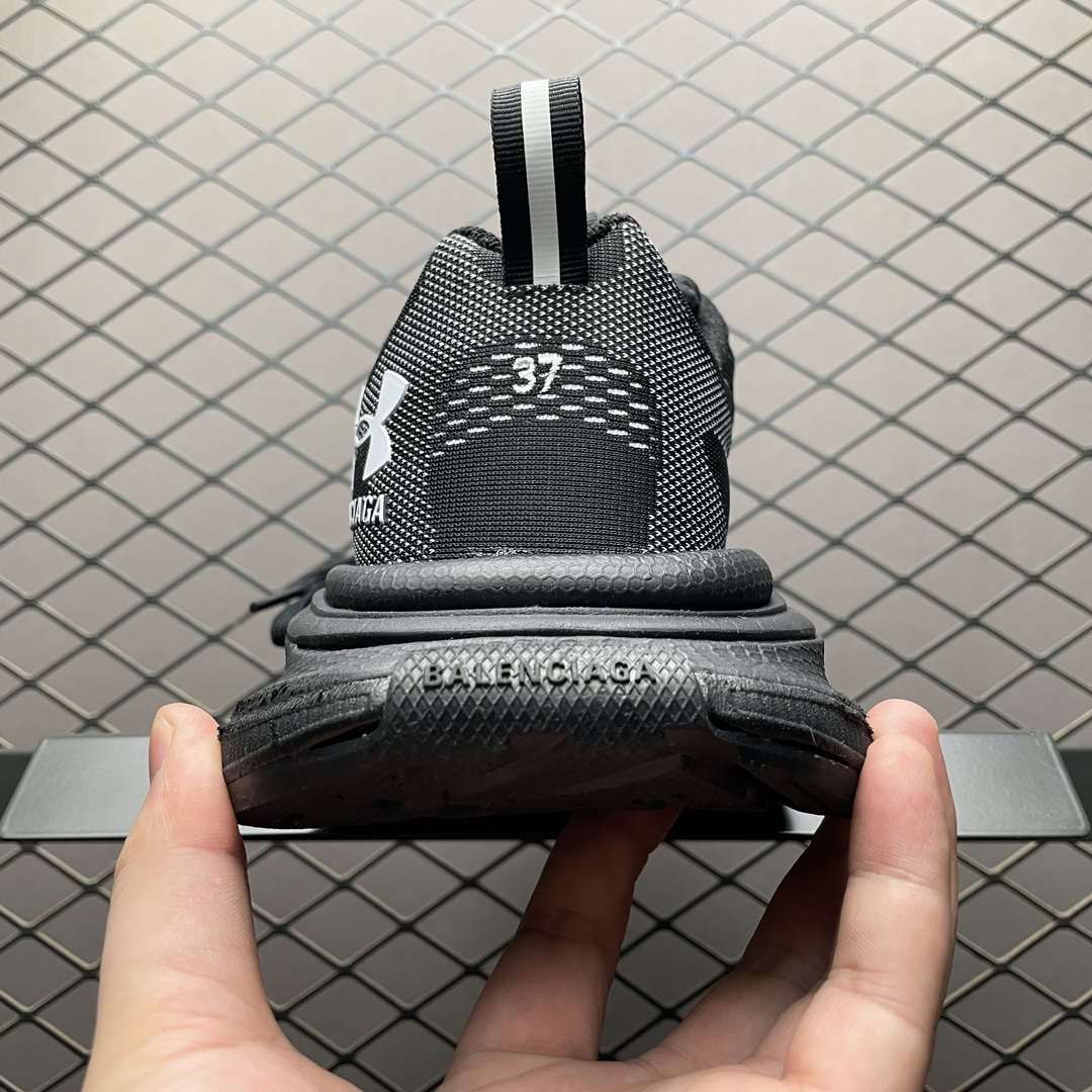 Under Armour x Balenciaga 3XL Sneakers （43IGUI75）
