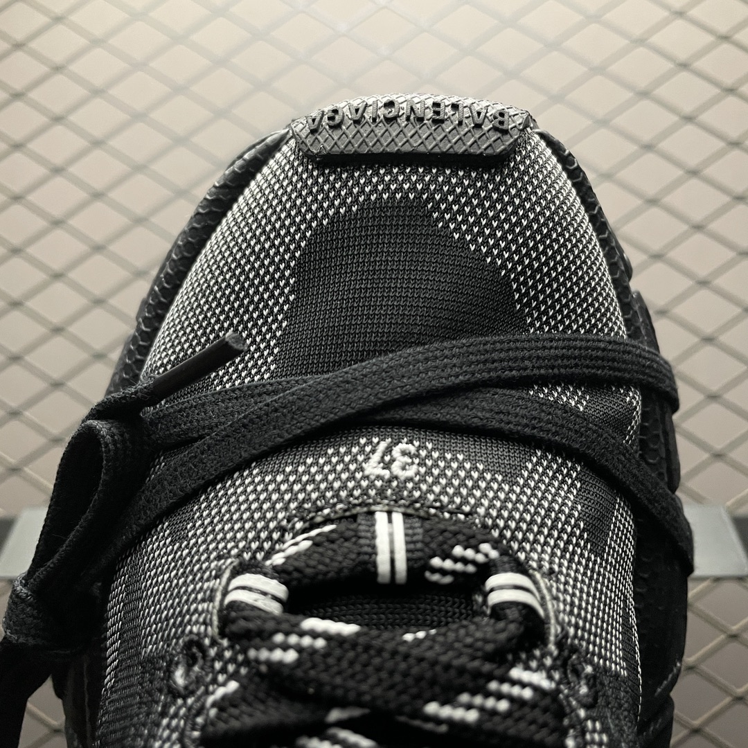 Under Armour x Balenciaga 3XL Sneakers （43IGUI75）