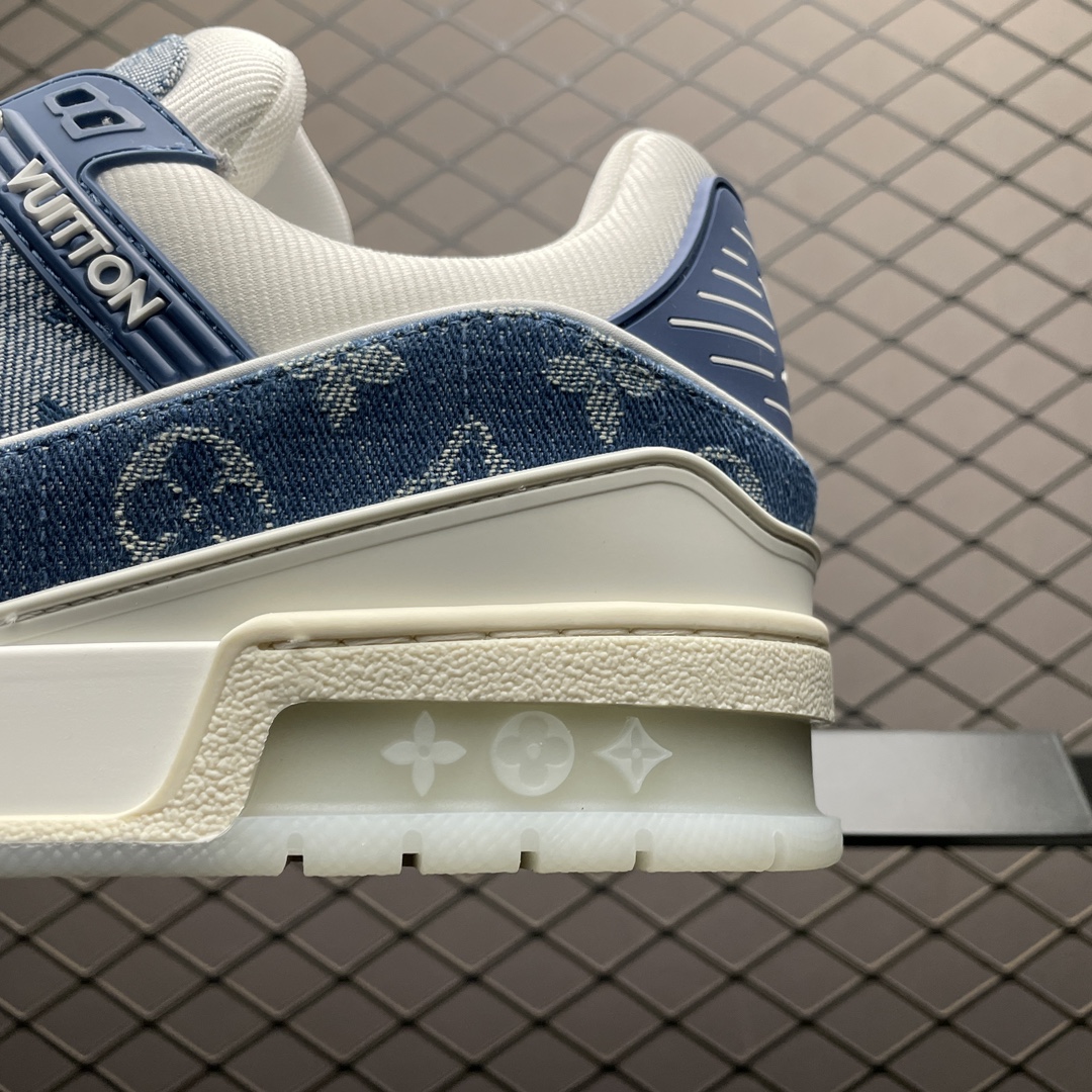 Louis Vuitton Trainer Maxi Line Sneakers LV(1ADHIT)