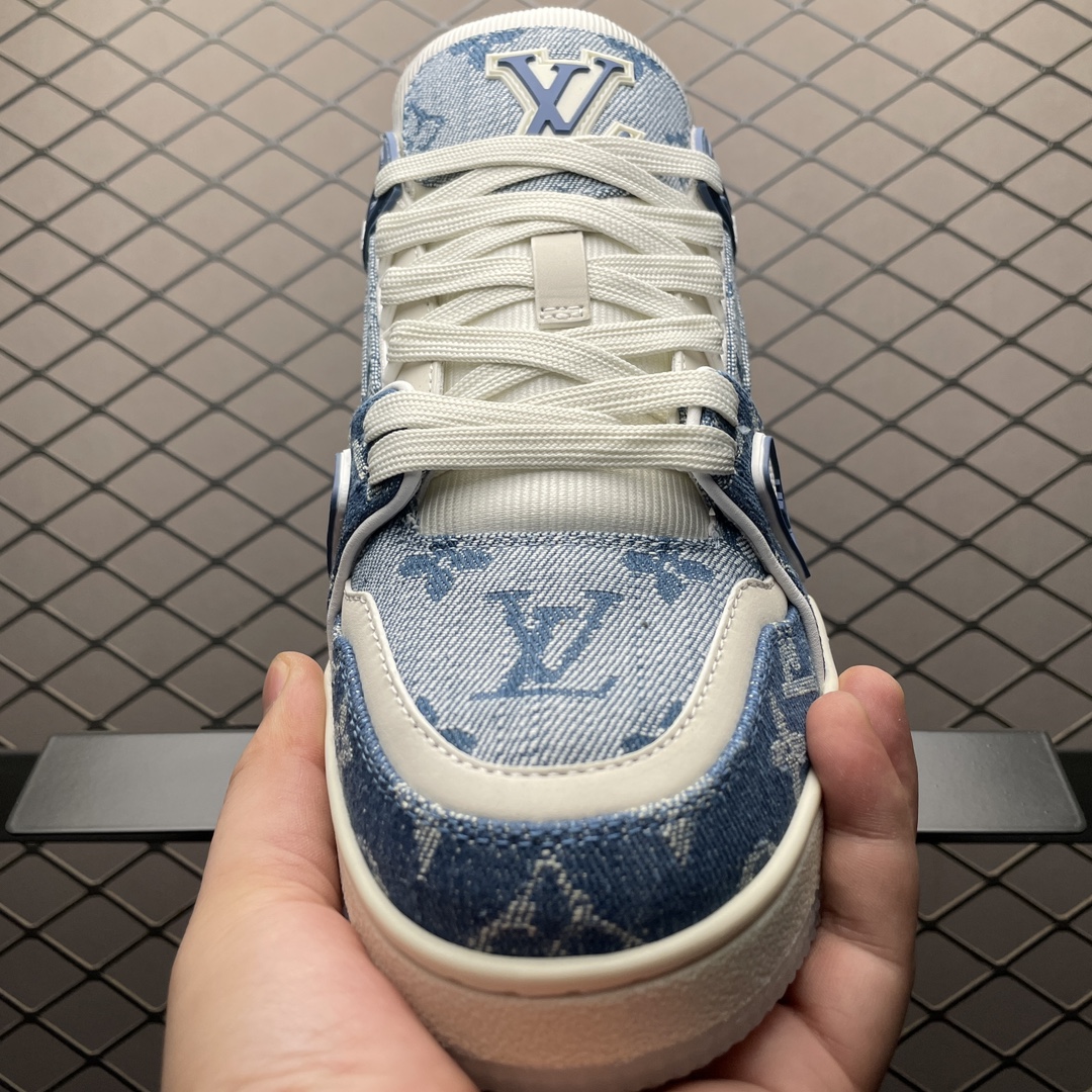 Louis Vuitton Trainer Maxi Line Sneakers LV(1ADHIT)