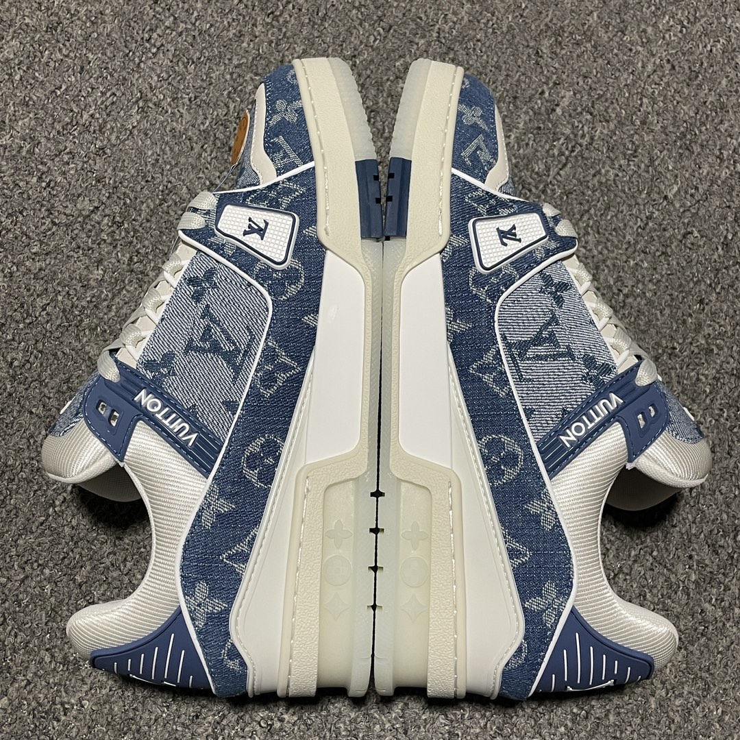 Louis Vuitton Trainer Maxi Line Sneakers LV(1ADHIT)