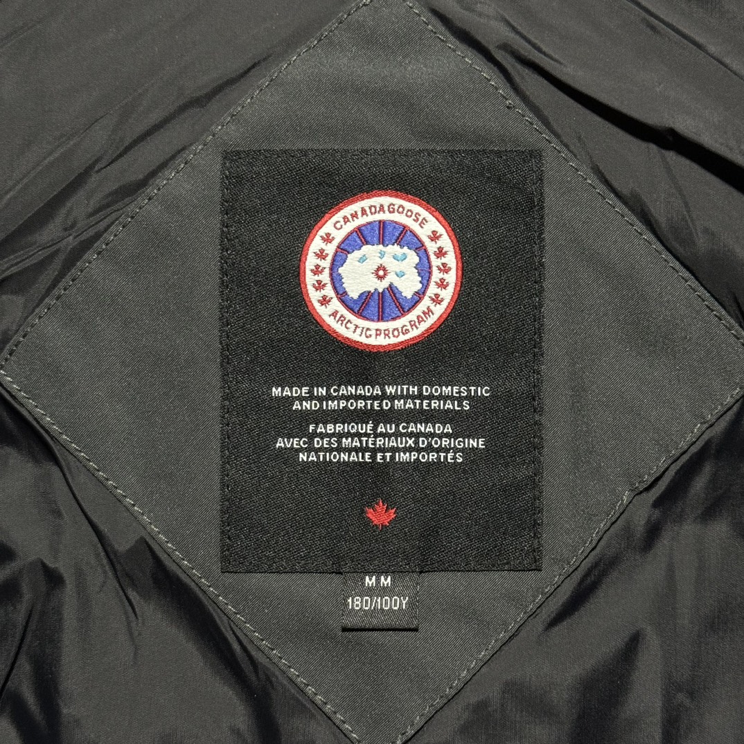 Canada Goose Expedition Series Hooded Fur Collar Parker Down Jacket（182577）