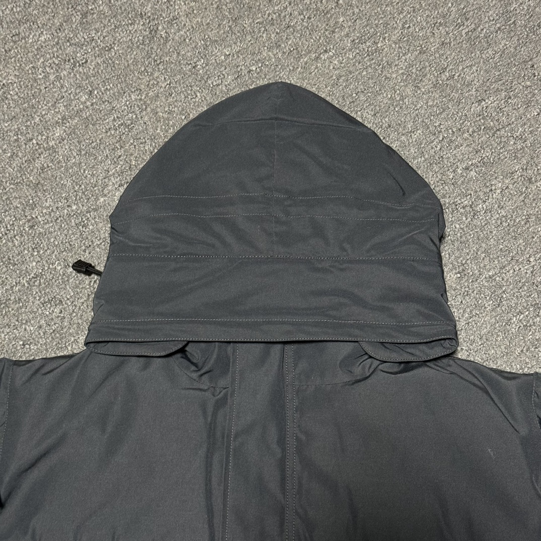 Canada Goose Expedition Series Hooded Fur Collar Parker Down Jacket（182577）