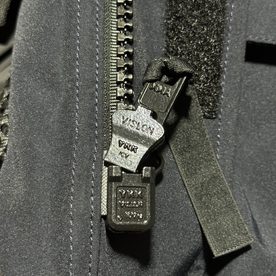 Canada Goose Expedition Series Hooded Fur Collar Parker Down Jacket（182573）