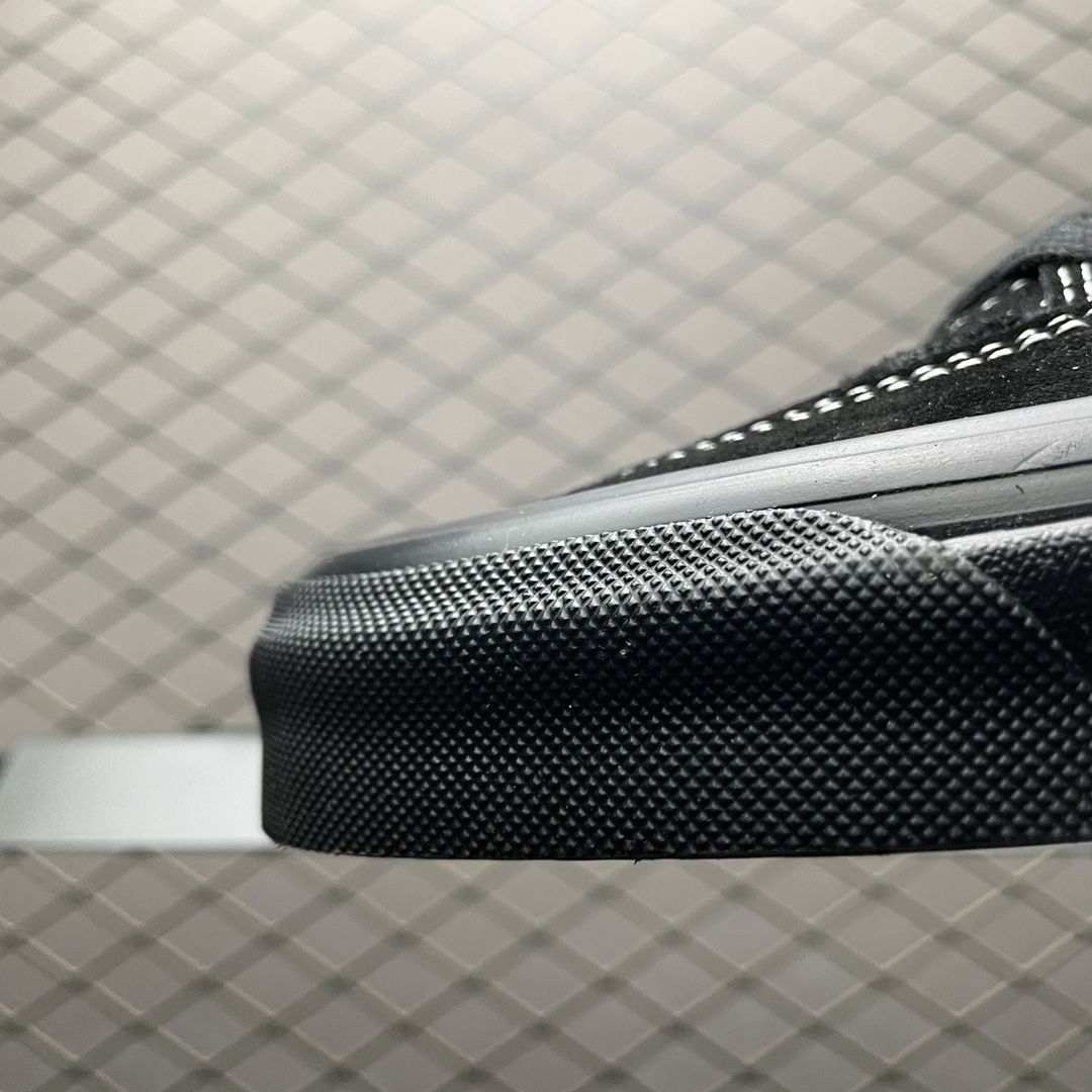 Supreme × Vans Half Cab "Black"（VN0A3QPH2YW）