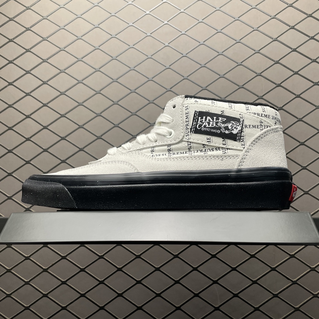 Supreme × Vans Half Cab "white"（VN0A3QPH2YV1）