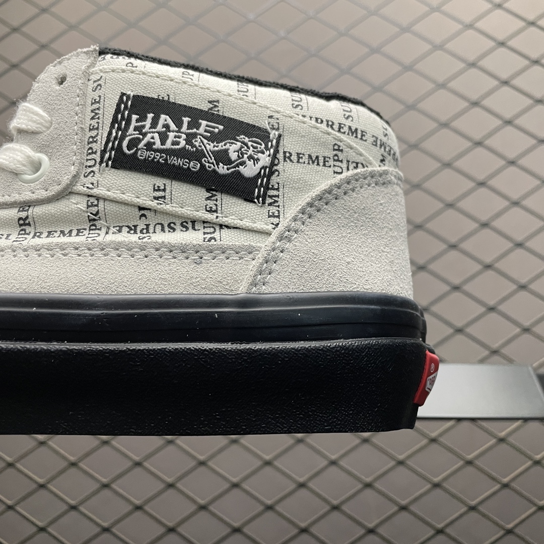 Supreme × Vans Half Cab "white"（VN0A3QPH2YV1）