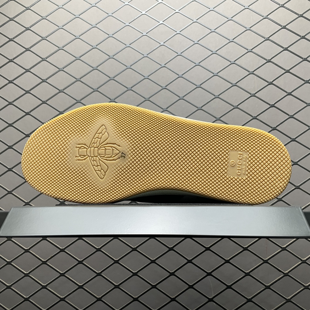 Gucci Women's Screener sneaker（817276 FAD3U 9750）