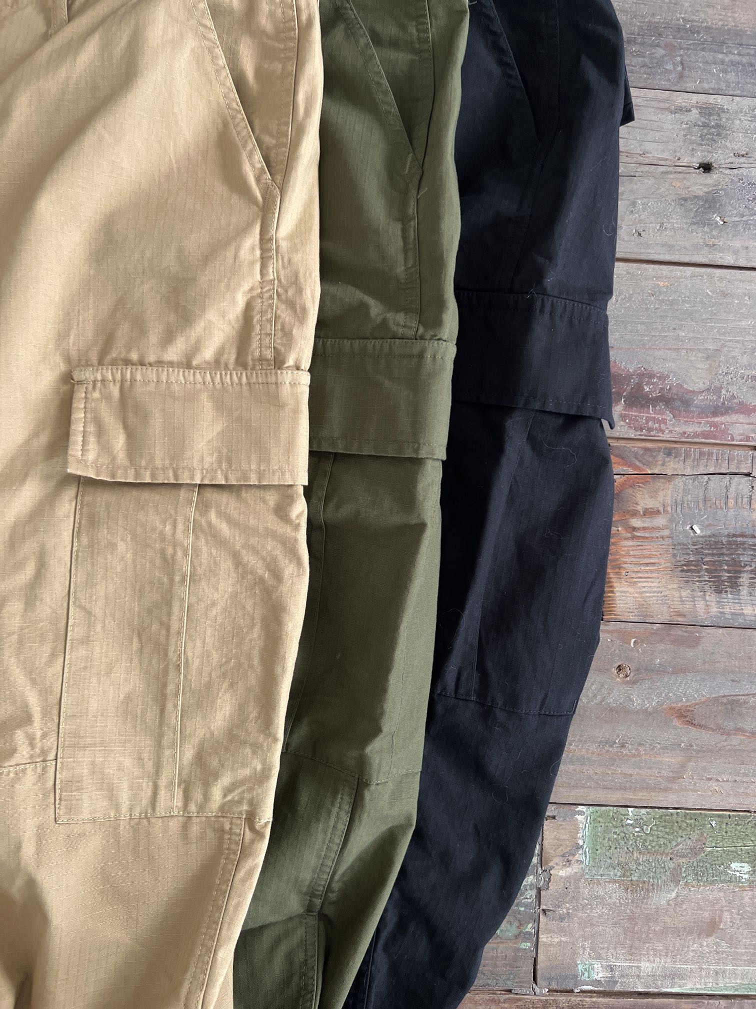 Carhartt FW24 "Regular Cargo" trousers（I032467-2BQ-02）
