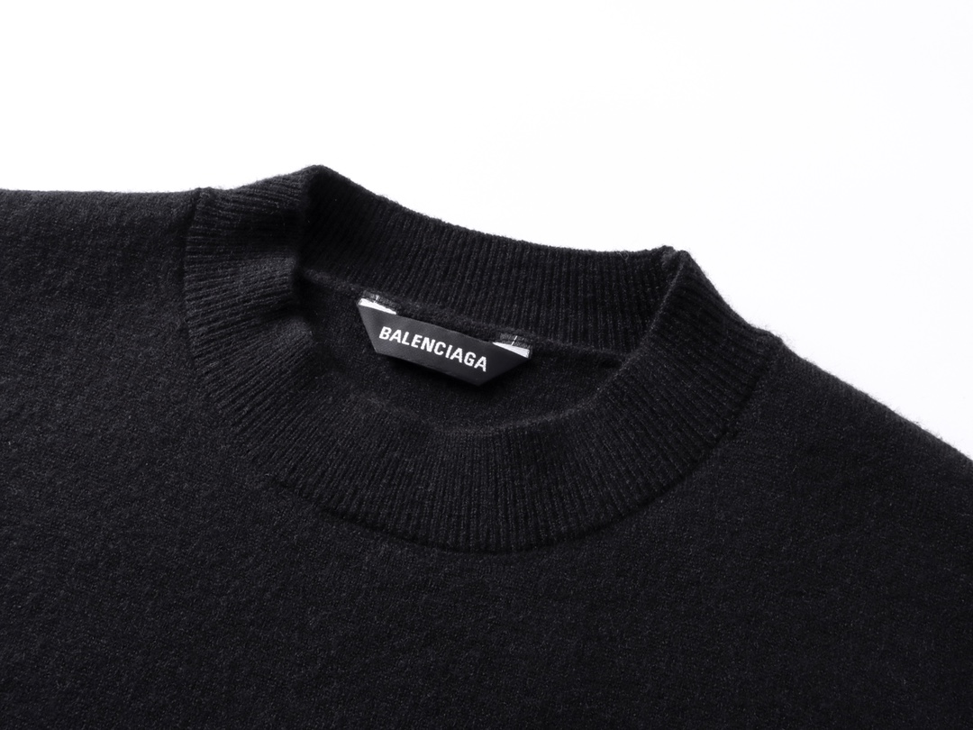 BALENCIAGA Ski Crewneck "Black" (807781T17011000）