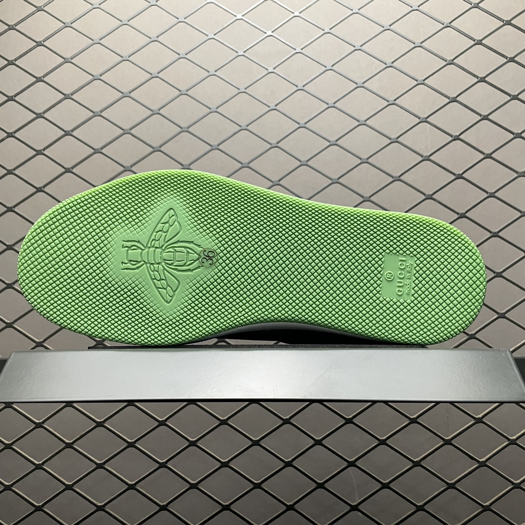 GUCCI Women's Screener sneaker（806629 FADXS 9158）