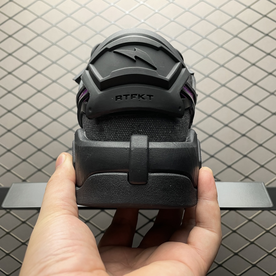 RTFKT × Nike Dunk Genesis "Void Edition"( HM4465-001)