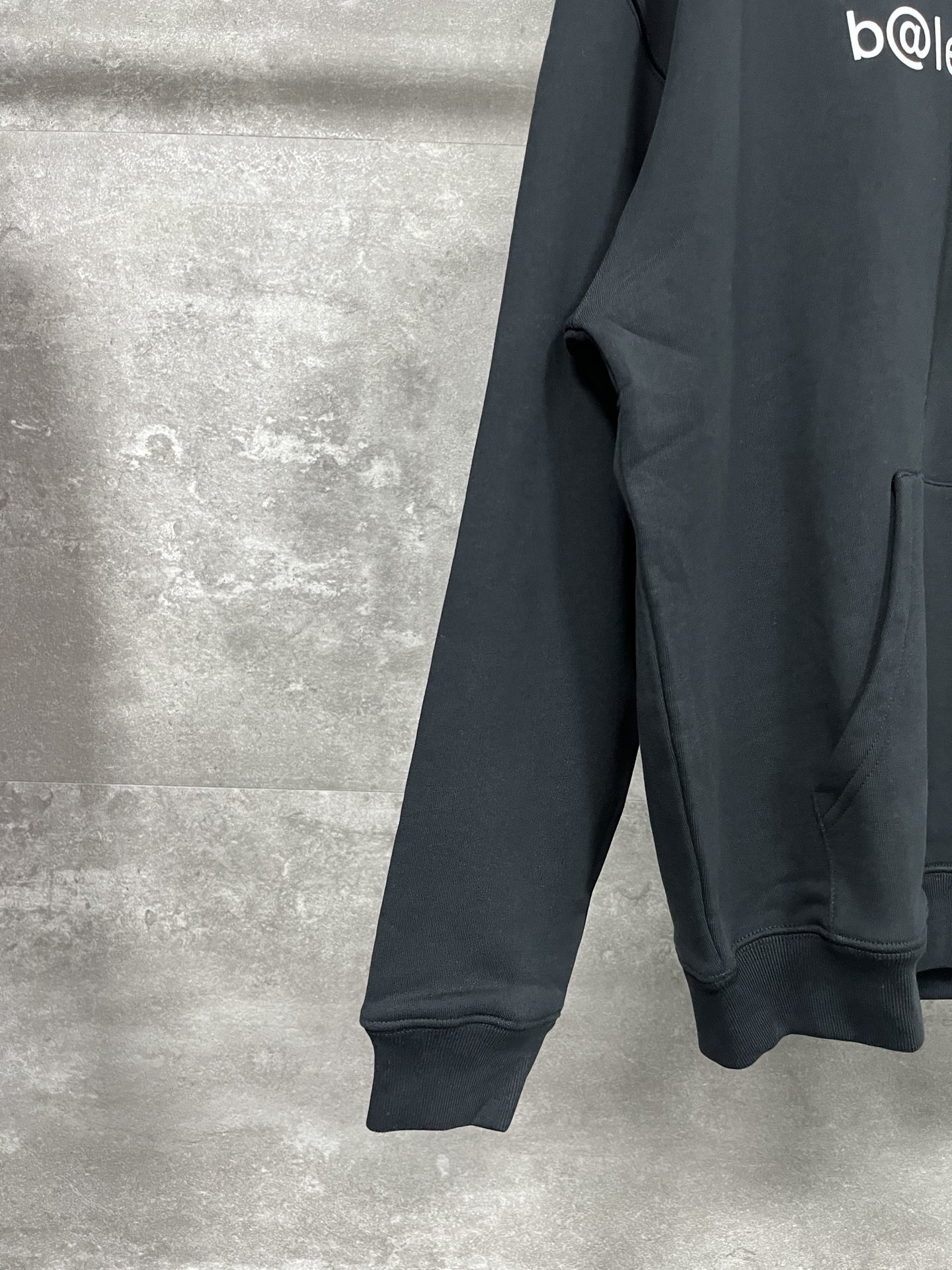 Balenciaga Large Fit Symbolic Hoodie (578135TIV511070）