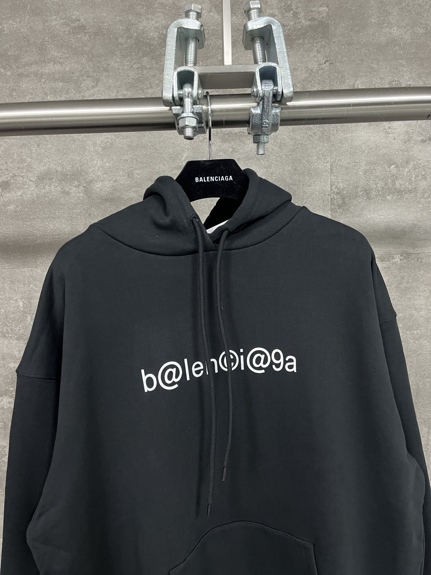 Balenciaga Large Fit Symbolic Hoodie (578135TIV511070）