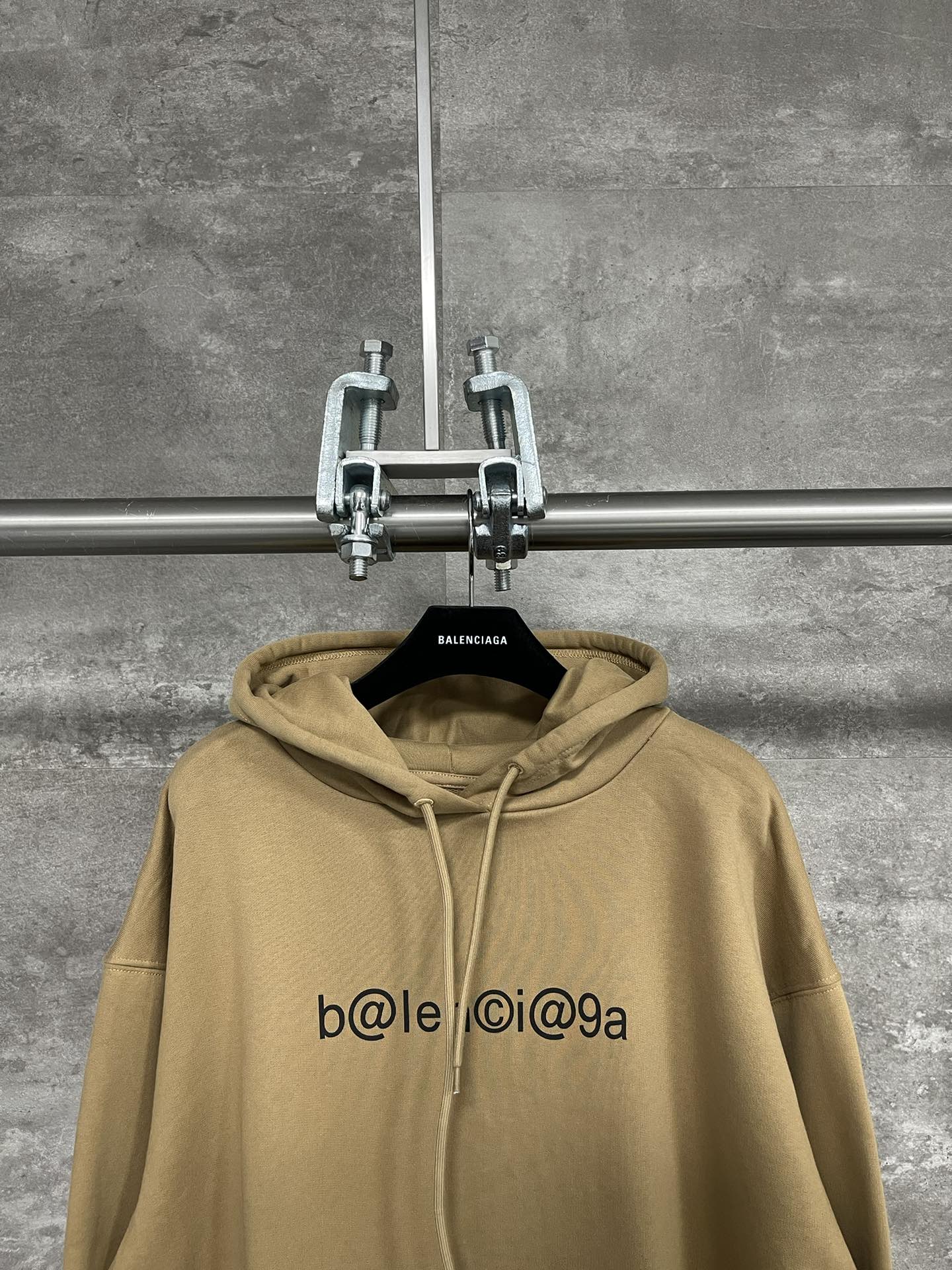 Balenciaga Large Fit Symbolic Hoodie (578135TIV511070）