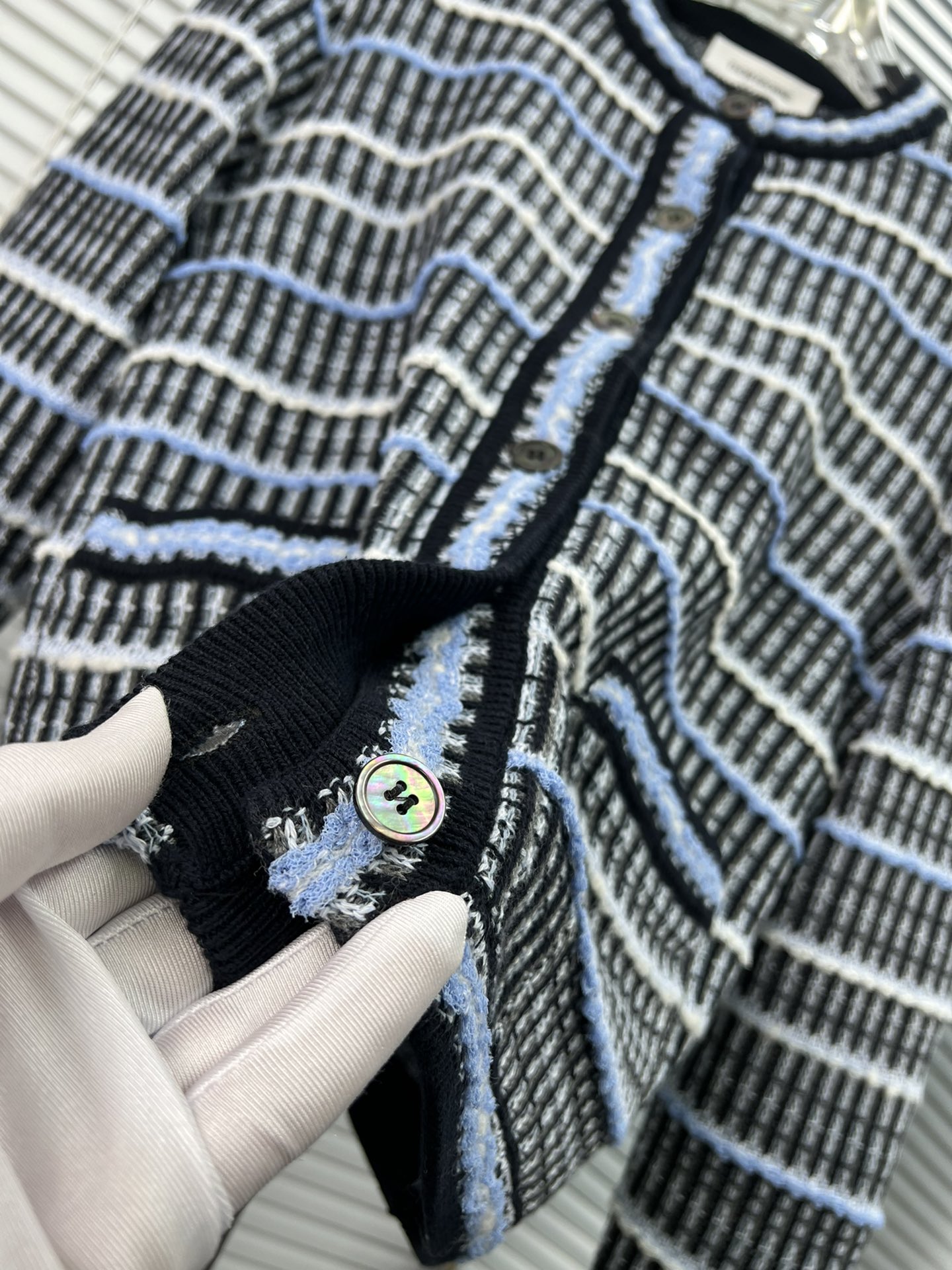 THOM BROWNE Cotton Linen Tweed Jacquard Cardigan (FKC582A-Y9032-415）