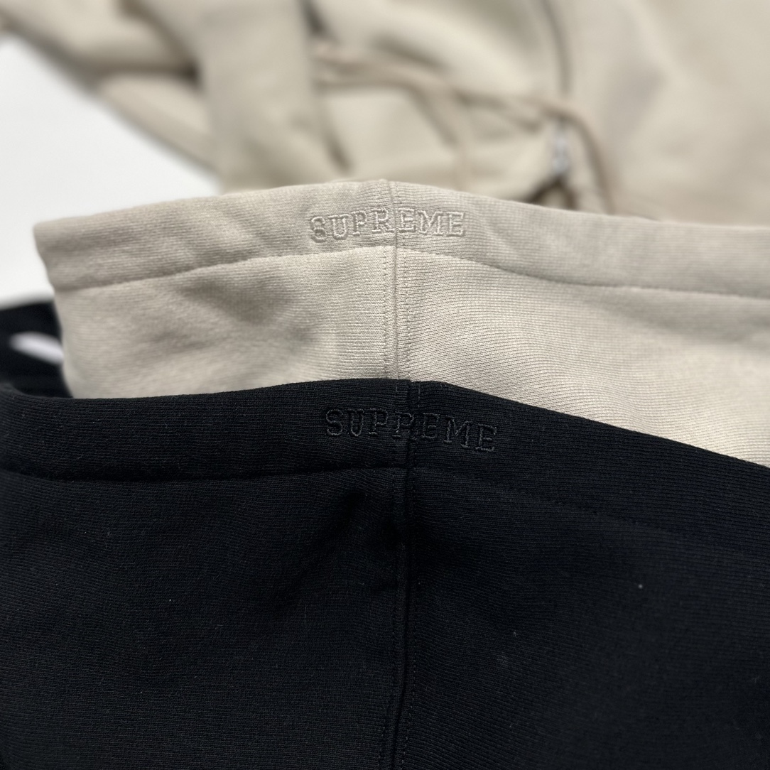 Supreme x Thrasher Zip Up Hooded Sweatshirt "Stone"（SUP-FW24-119）