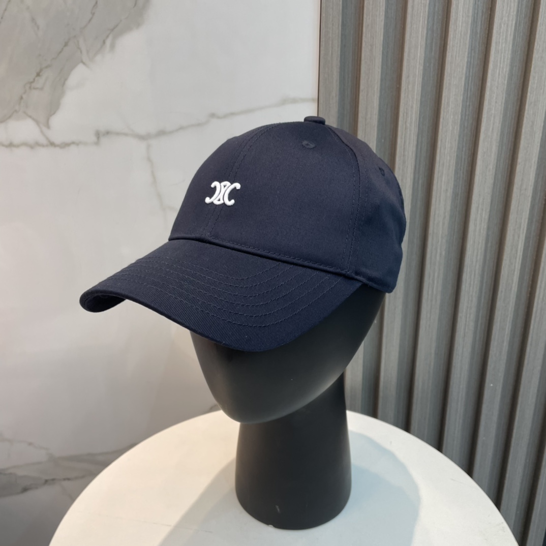 CELINE Triomphe Baseball Cap（AA01C234X）