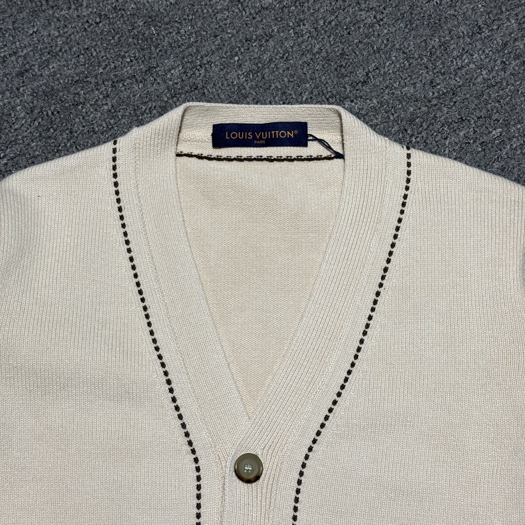 Louis Vuitton Signature Light Cardigan - Ready to Wear（1AFPXW）