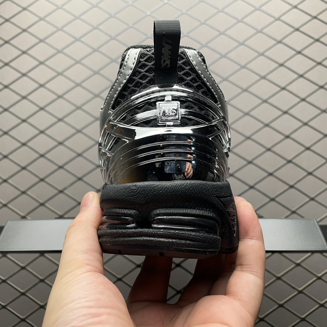 The Basement × New Balance 1906R "Black/Silver"(M1906RBS)