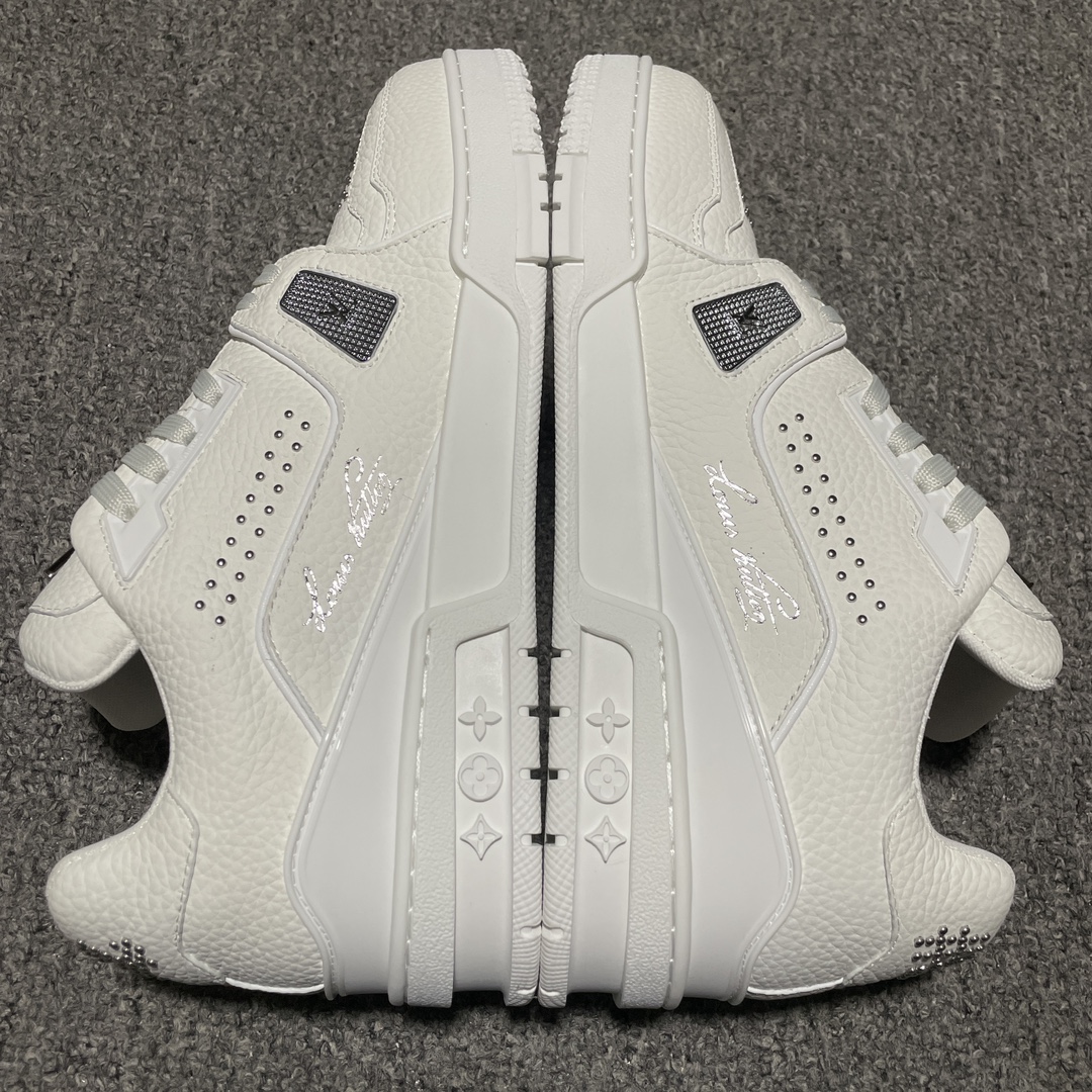 Louis Vuitton Trainer Maxi Line Sneakers LV(1ADDBW)