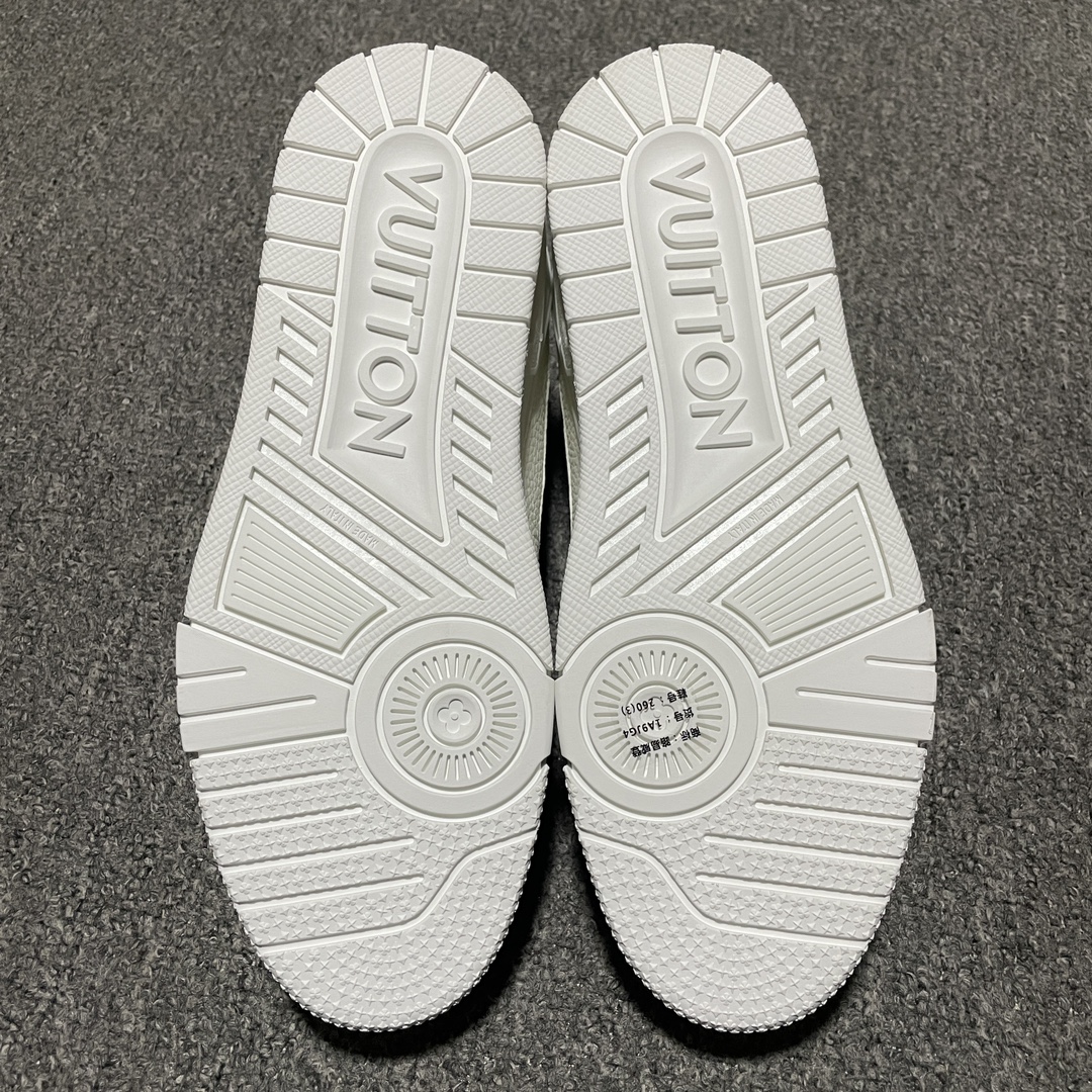 Louis Vuitton Trainer Maxi Line Sneakers LV(1ADDBW)