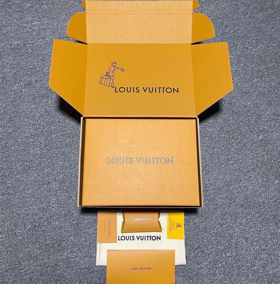 Louis Vuitton Trainer Maxi Line Sneakers LV(1ADDBW)