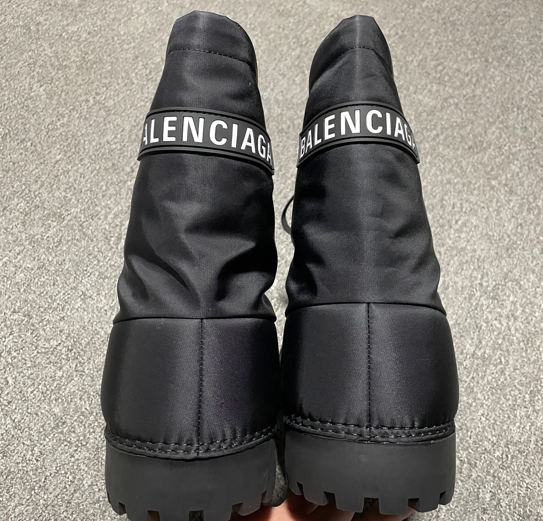 BALENCIAGA MENS Skiwear Alaska Low Boot Nylon "Black"（780561W4SA11000）