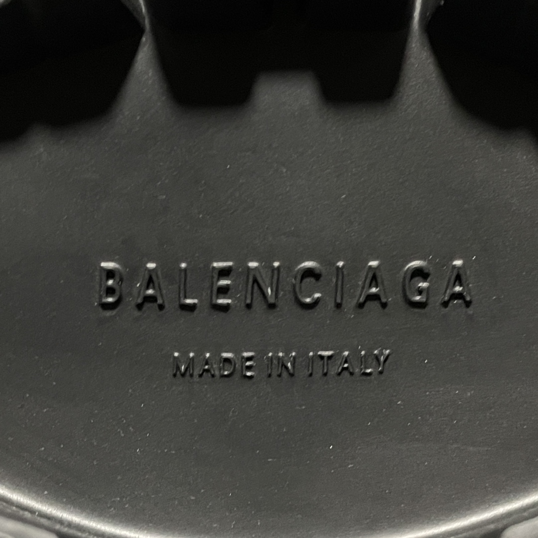 Balenciaga Men's Stomper Bootie in Black（805881WCDA01000）