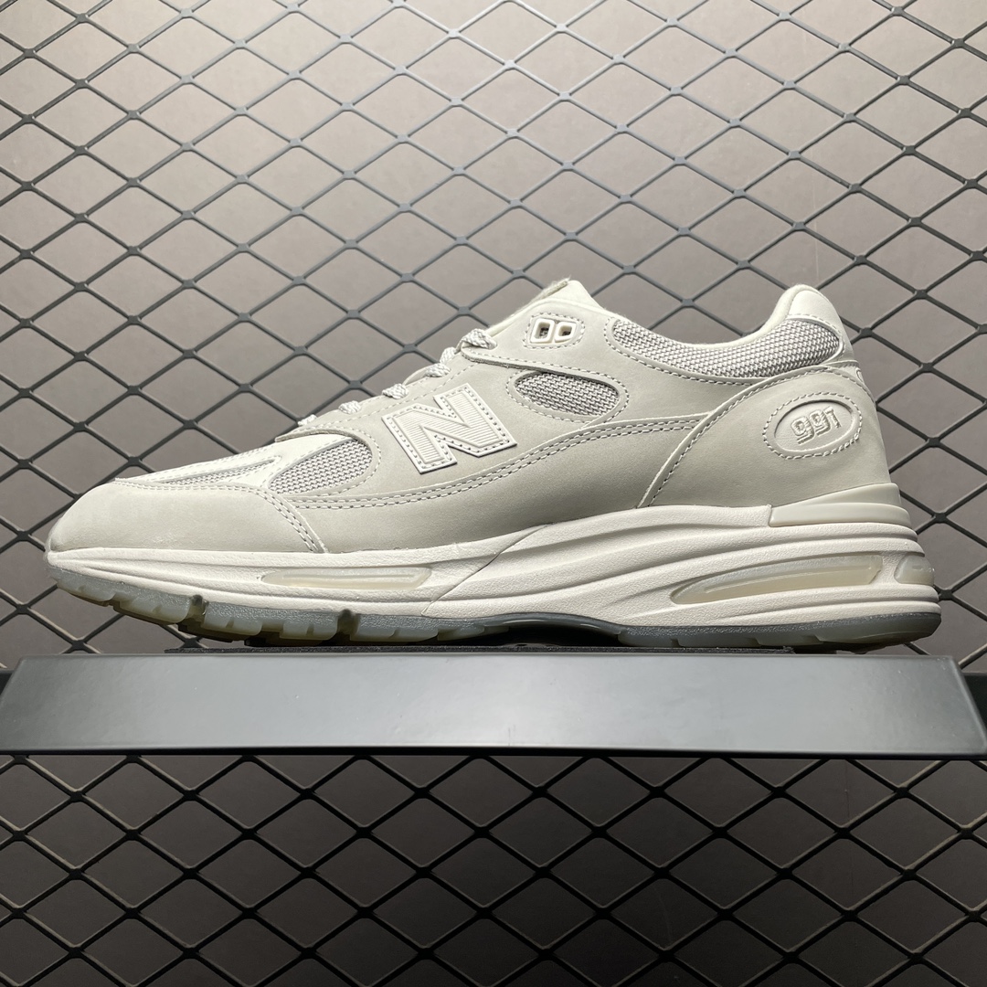 District Vision × New Balance FuelCell Supercomp Elite V4 District Vision × New Balance FuelCell Supercomp Elite V4