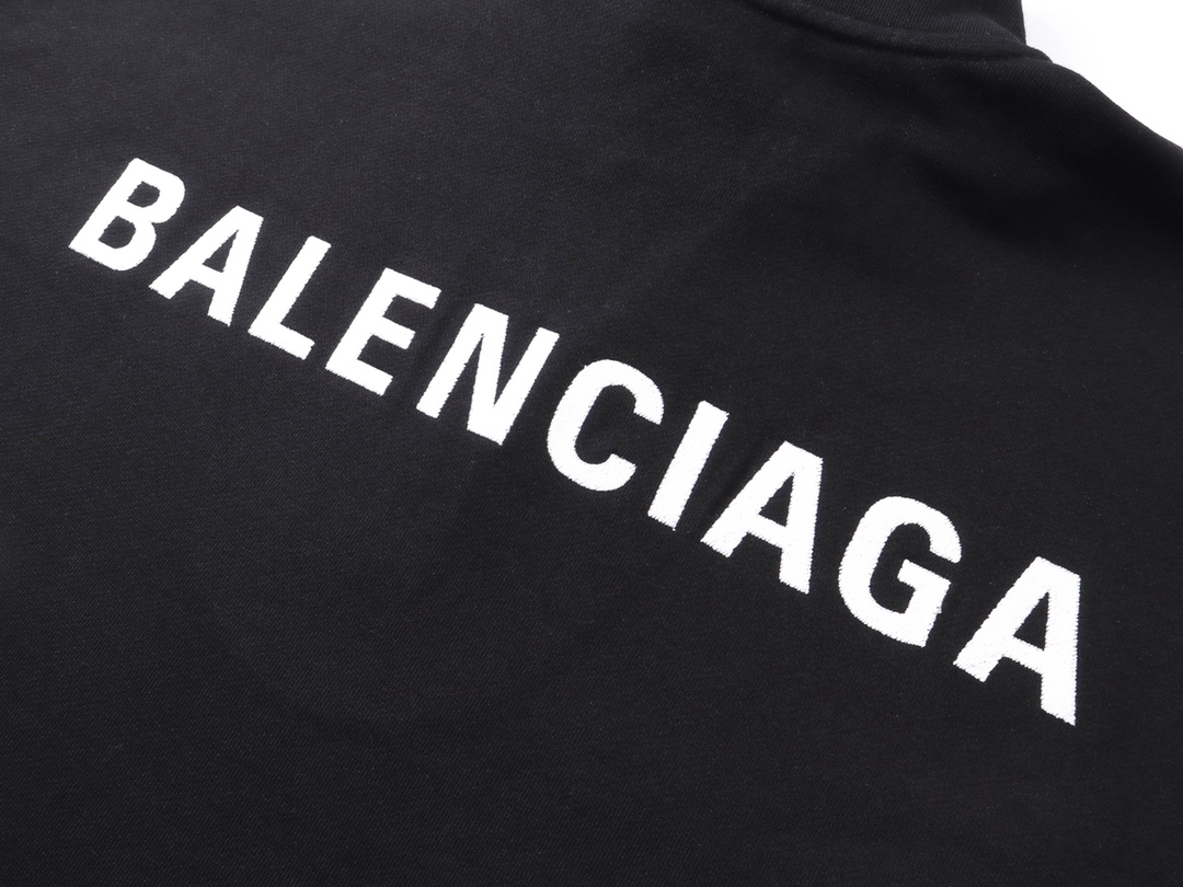 BALENCIAGA High neck zip sweater(818540 TRVJ31070）