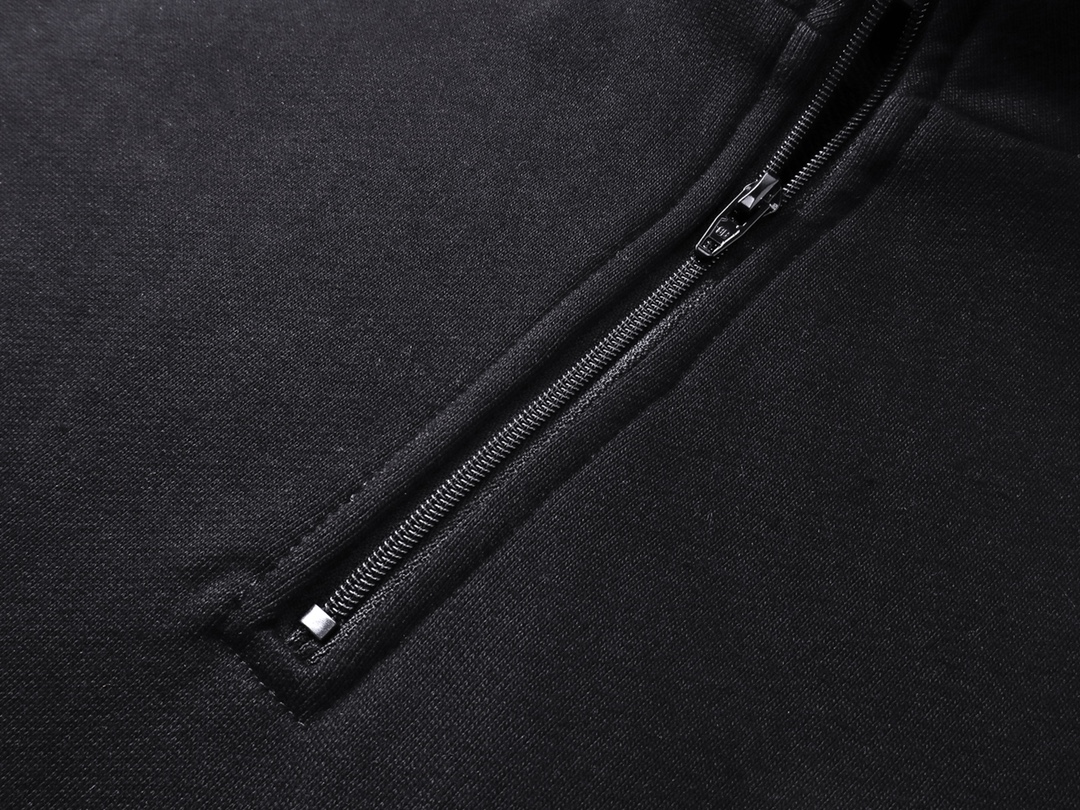 BALENCIAGA High neck zip sweater(818540 TRVJ31070）