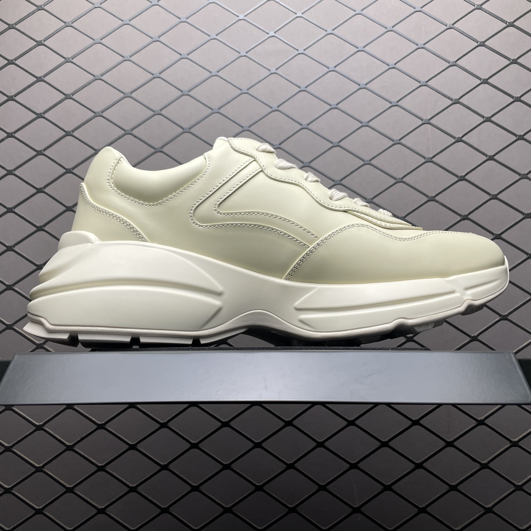 GUCCI Men's Rhyton sneaker in ivory leather（816179UPG009522）