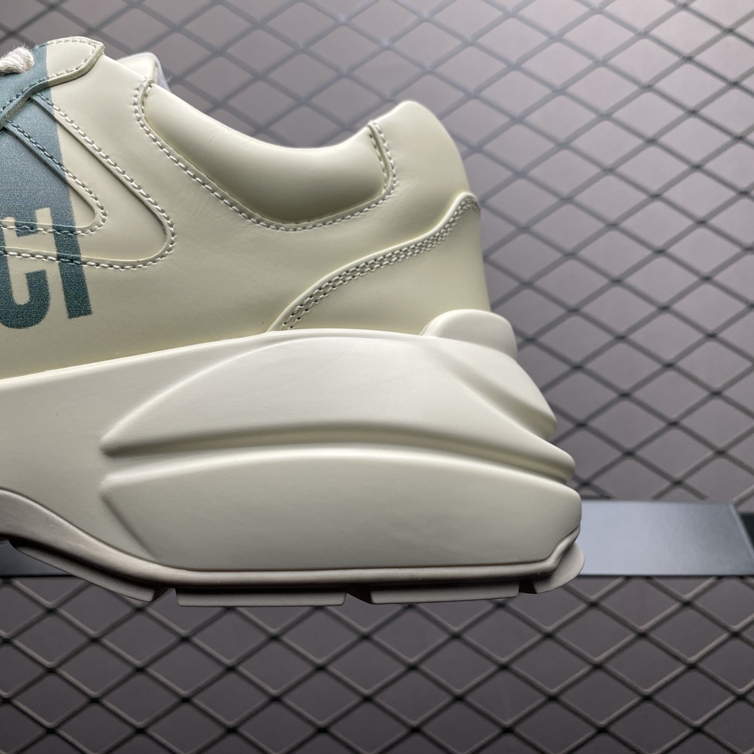GUCCI Men's Rhyton sneaker in ivory leather（816179UPG009522）
