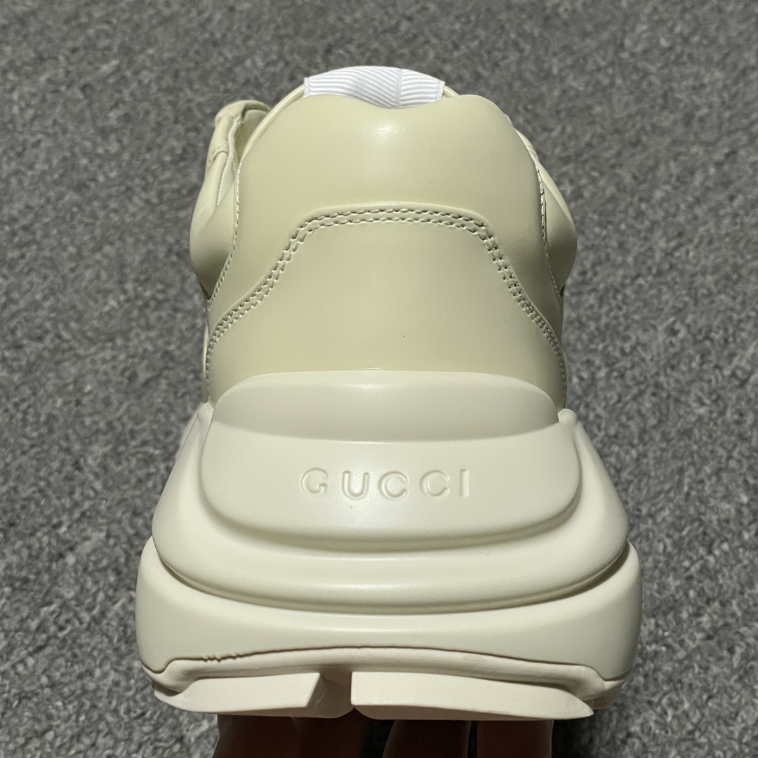 GUCCI Men's Rhyton sneaker in ivory leather（816179UPG009522）