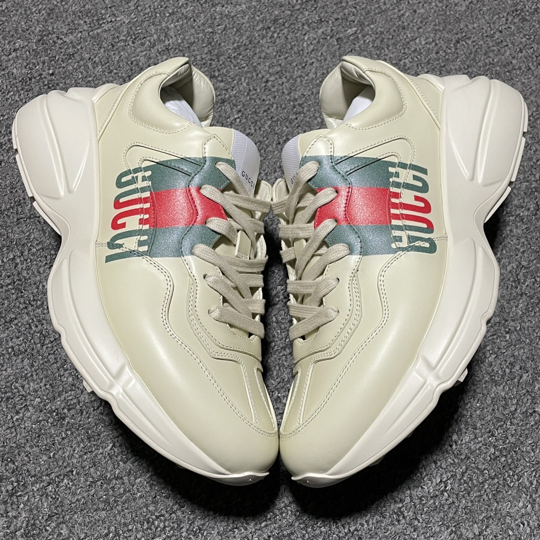 GUCCI Men's Rhyton sneaker in ivory leather（816179UPG009522）