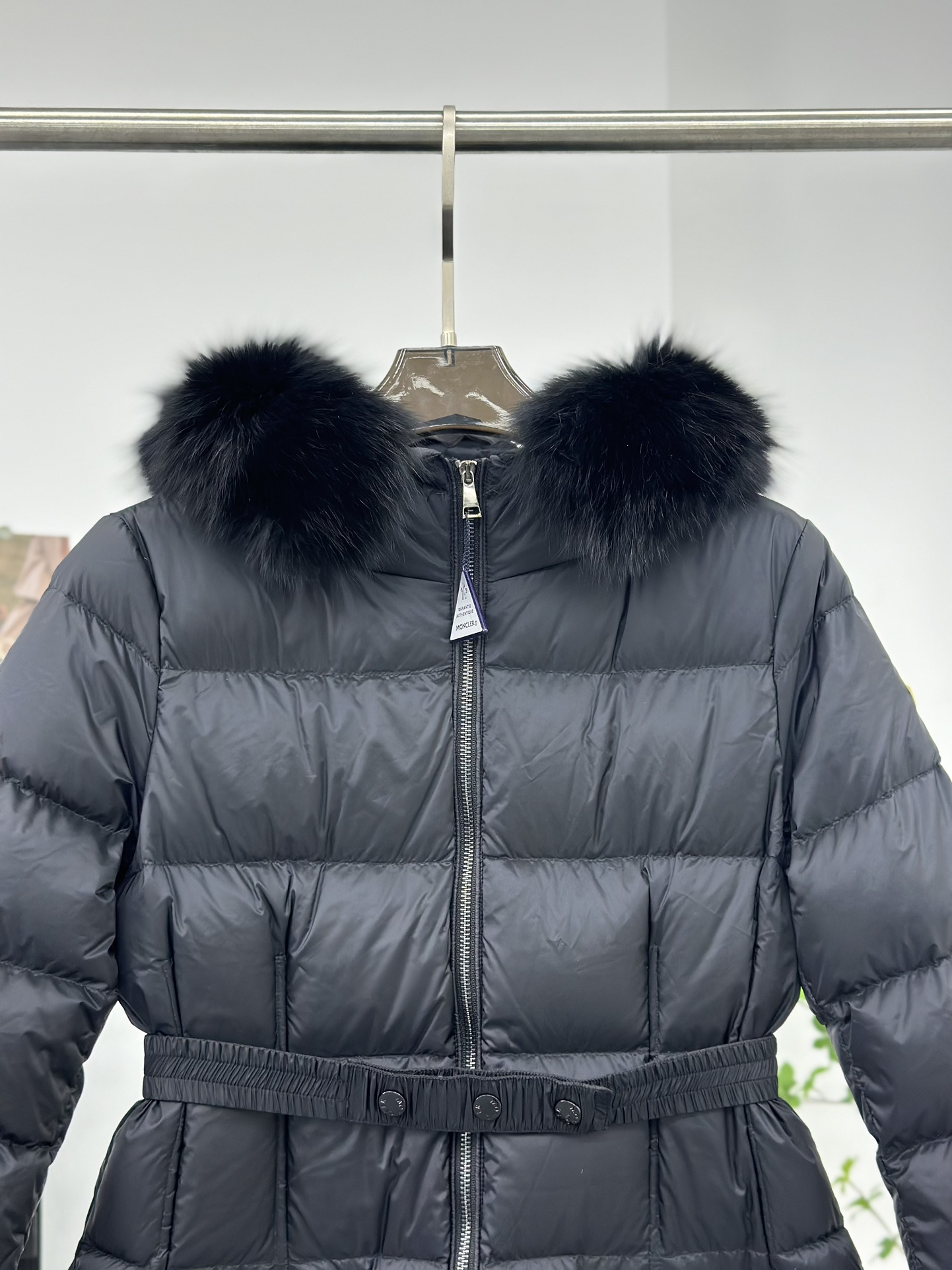 Moncler Boedic long down jacket（J20931C00022595FE999）